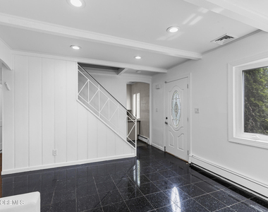 297 Highland Avenue - Photo Thumbnail 23