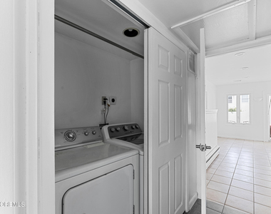 297 Highland Avenue - Photo Thumbnail 20
