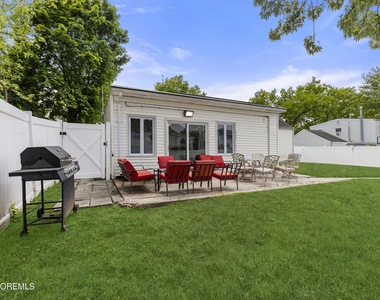 297 Highland Avenue - Photo Thumbnail 26