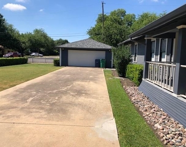 1401 Harroun Avenue - Photo Thumbnail 12