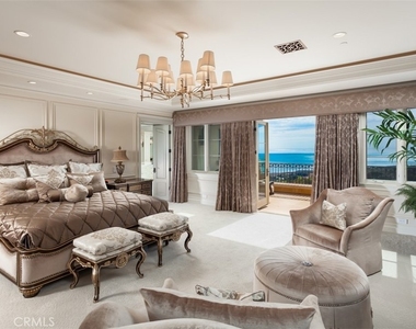 1 Shell Beach - Photo Thumbnail 17
