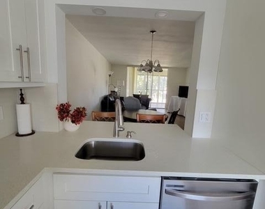 6650 S Oriole Boulevard - Photo Thumbnail 2