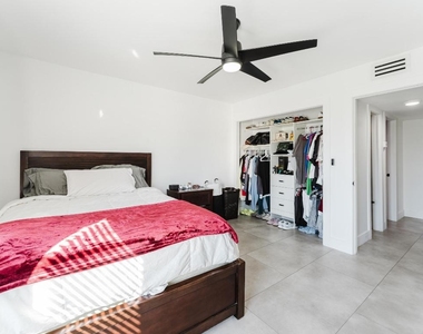 800 E Camino Real - Photo Thumbnail 27