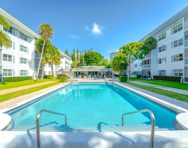 800 E Camino Real - Photo Thumbnail 2