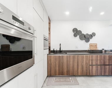 800 E Camino Real - Photo Thumbnail 6