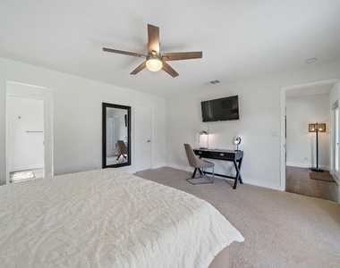1342 Essex Drive - Photo Thumbnail 11