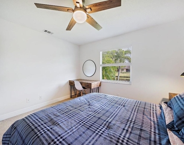 1342 Essex Drive - Photo Thumbnail 36