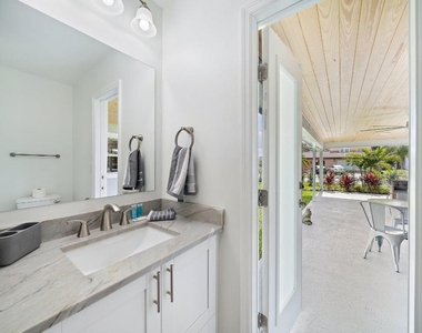 1342 Essex Drive - Photo Thumbnail 38