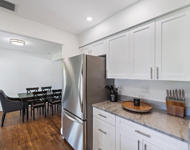 1342 Essex Drive - Photo Thumbnail 24