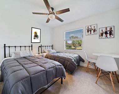 1342 Essex Drive - Photo Thumbnail 39
