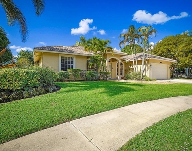 2963 Werwood Court - Photo Thumbnail 3