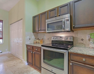 2963 Werwood Court - Photo Thumbnail 12