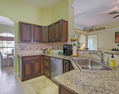 2963 Werwood Court - Photo Thumbnail 14