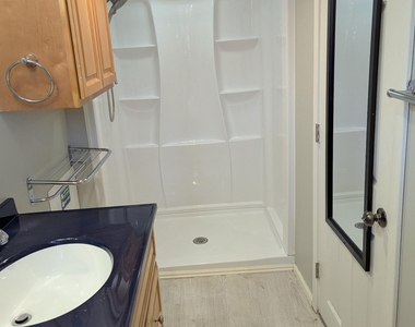 260 Main Street - Photo Thumbnail 10