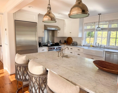 112 Central Avenue - Photo Thumbnail 1