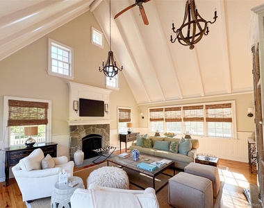 112 Central Avenue - Photo Thumbnail 22