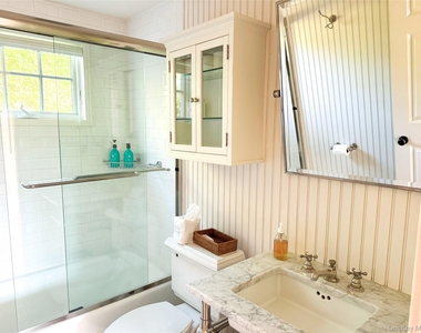 112 Central Avenue - Photo Thumbnail 11