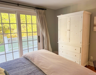 112 Central Avenue - Photo Thumbnail 8