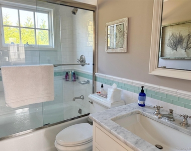 112 Central Avenue - Photo Thumbnail 12