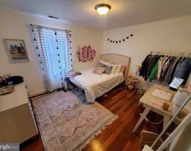 1525 N 17th Street - Photo Thumbnail 6