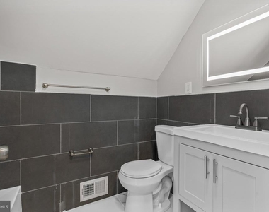 12 Holbrook Lane - Photo Thumbnail 23