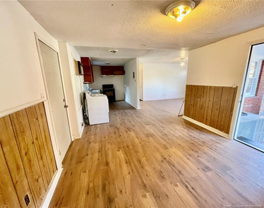 502 Spring Avenue - Photo Thumbnail 7