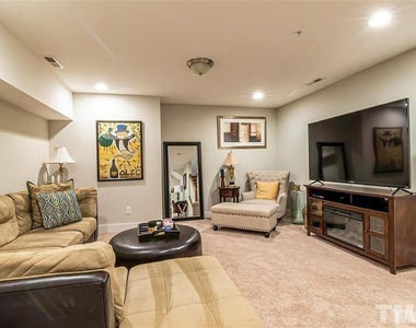2800 Bedford Green Drive - Photo Thumbnail 14
