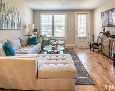 2800 Bedford Green Drive - Photo Thumbnail 27