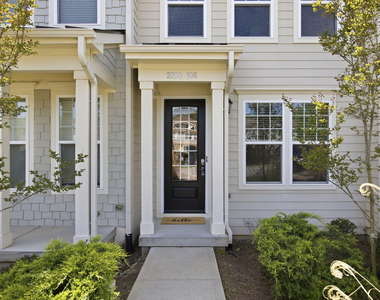 2800 Bedford Green Drive - Photo Thumbnail 24