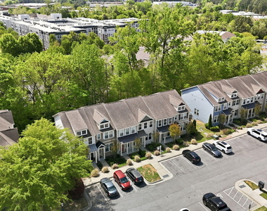 2800 Bedford Green Drive - Photo Thumbnail 34