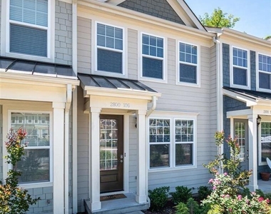 2800 Bedford Green Drive - Photo Thumbnail 1
