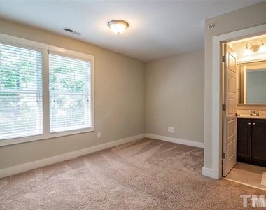 2800 Bedford Green Drive - Photo Thumbnail 20