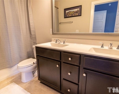 2800 Bedford Green Drive - Photo Thumbnail 19