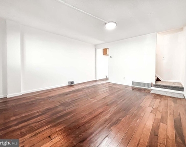 414 Avondale Road - Photo Thumbnail 19
