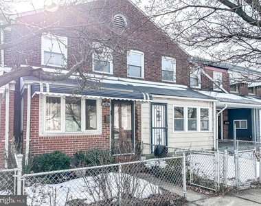 414 Avondale Road - Photo Thumbnail 4