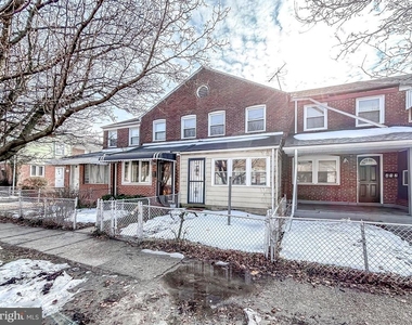 414 Avondale Road - Photo Thumbnail 2