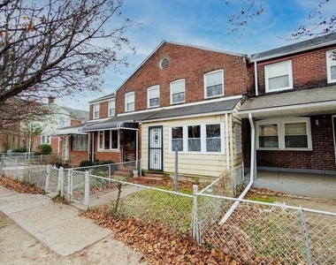 414 Avondale Road - Photo Thumbnail 1