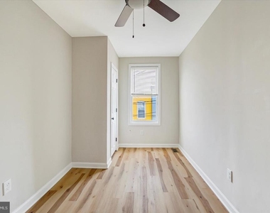 705 N Milton Avenue - Photo Thumbnail 13