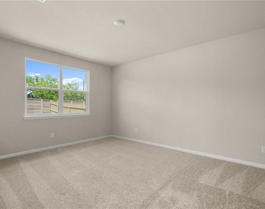 150 Jayden Dr - Photo Thumbnail 5