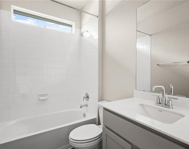 150 Jayden Dr - Photo Thumbnail 6