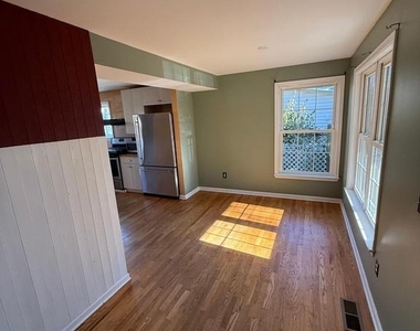 17 Elm Road - Photo Thumbnail 3