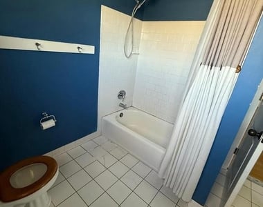 17 Elm Road - Photo Thumbnail 9