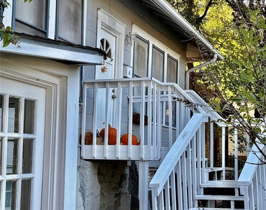 1107 W 22nd St - Photo Thumbnail 2