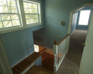 1107 W 22nd St - Photo Thumbnail 9