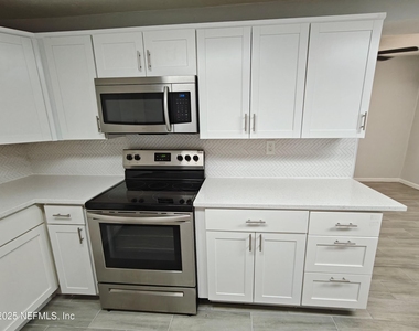 2921 Mansion Road - Photo Thumbnail 17