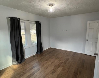 5850 Old Bill Cook Road - Photo Thumbnail 15