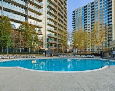44 Peachtree Place Ne - Photo Thumbnail 28
