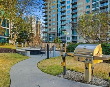 44 Peachtree Place Ne - Photo Thumbnail 29