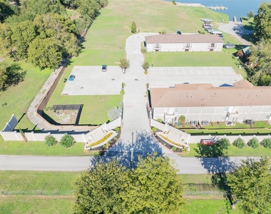13165 Snow Lane - Photo Thumbnail 23
