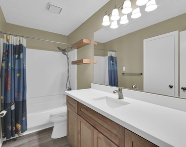 801 River Road - Photo Thumbnail 10
